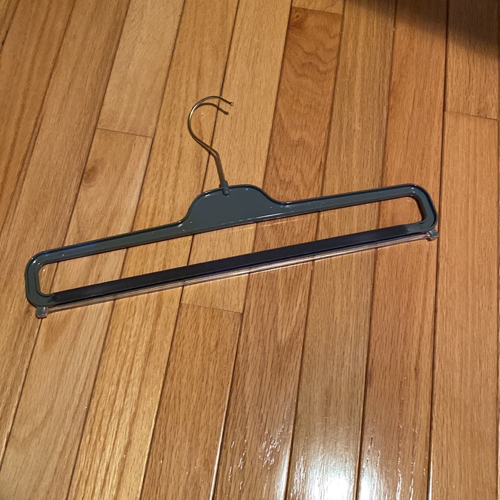Authentic TOM FORD hanger - Picture 3 of 5